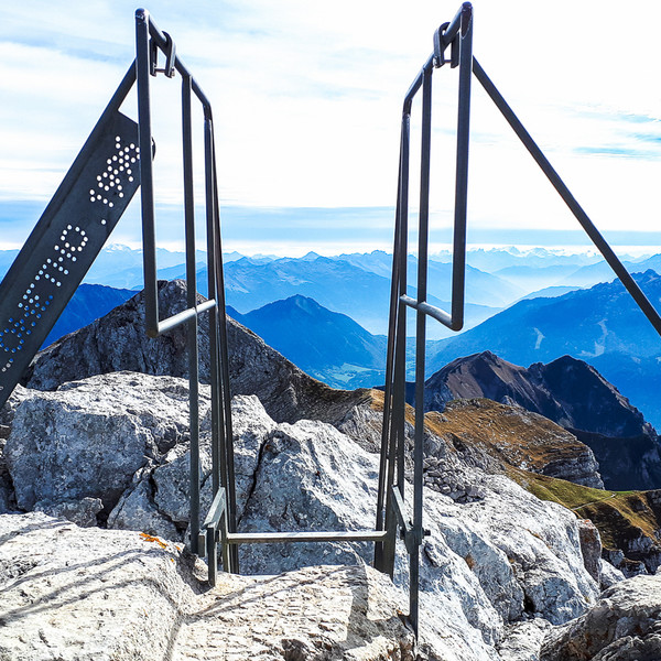 Le tour du lac d'Annecy par les crêtes