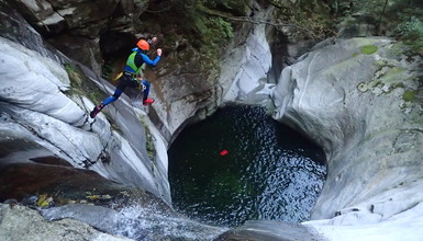 Canyoning dans le Tessin